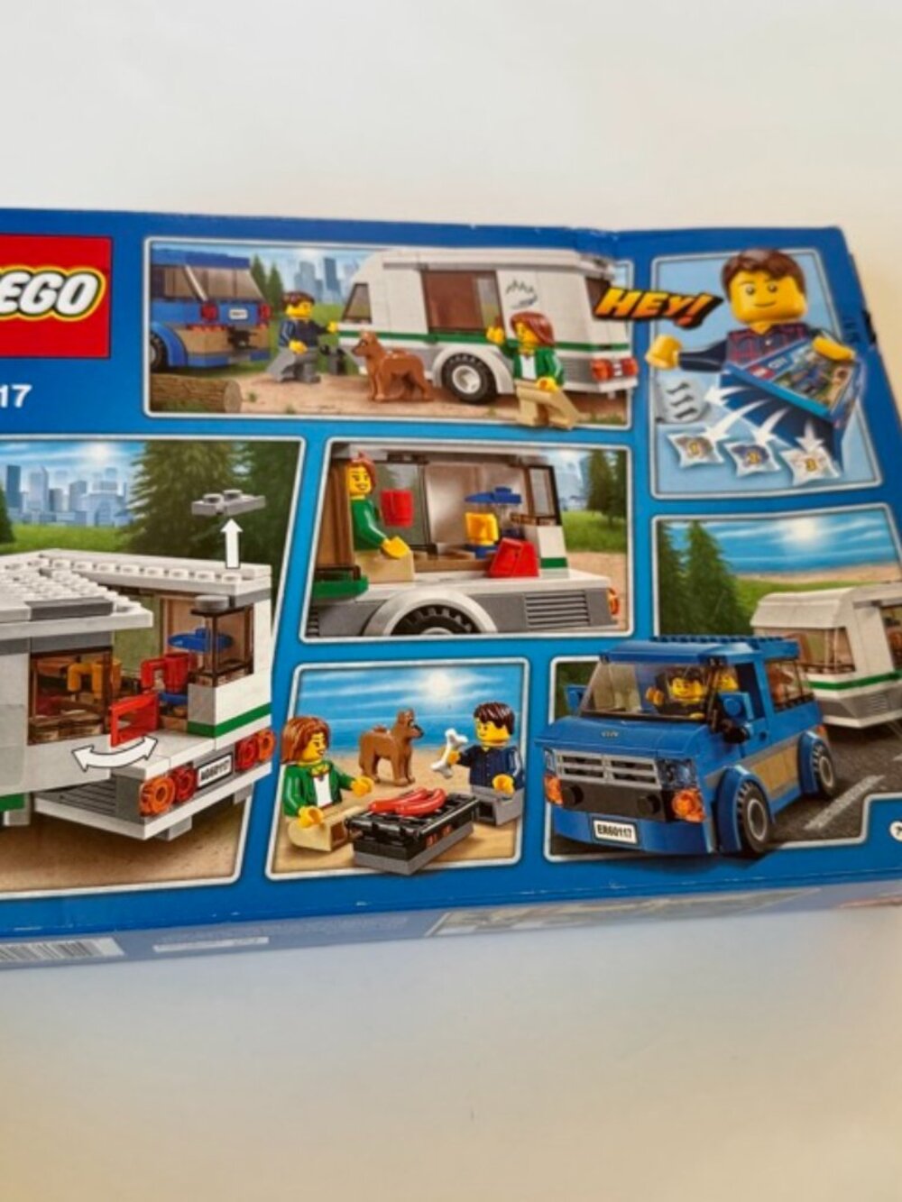 Lego City 60117 Van & Caravan NEW in Box Camper Dog Travel Camping Outdoors Seal - Picture 9 of 11